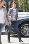 Emma Watson in Jeans leaving Lemonade Rstaurantn-06.jpg