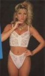 9244626c8a636fd0e278e537dea5620b--lingerie-shoot-lingerie-p[...].jpg