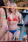 chloe-moretz-in-a-bikini-on-the-set-of-neighbors-2-in-la-oc[...].jpg