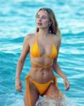 kimberley-garner-in-(3)1234.jpg