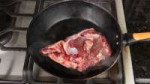 550px-nowatermark-Cook-Steak-in-a-Frying-Pan-Step-6-Version[...].jpg