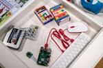 Raspberry-Pi-Retail-Store-Official-Keyboard-and-Mouse[1].jpg