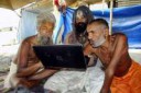sadhu-with-laptop