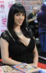 JelenaJensenatAVNAdultEntertainmentExpo2011[1].jpg