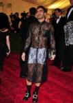 1336588638marc-jacobs-ryan-murphy-met-ball-2012-03.jpg