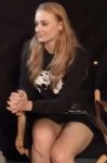 Sophie Turner - Aug-04-201621-36-09.gif