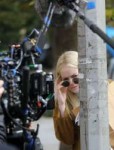 emma-stone-spotted-shooting-scenes-on-the-set-of-maniac-in-[...].jpg