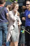 melissa-benoist-on-the-set-of-supergirl-in-vancouver-08-30-[...].jpg