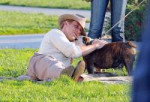 Ryan-Gosling-got-know-his-bulldog-co-star-from-Gangster-Squ[...].jpg