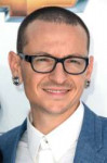 Chester+Bennington+2012+Billboard+Music+Awards+yZror-ILDVBl.jpg