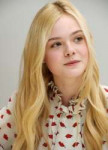 yunayaitalantlivayaelfanning.jpg