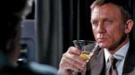 bond-vesper-1544622358.jpg