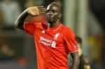 Mamadou-Sakho-salutes-the-home-fans.jpg