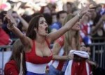 larissa-raqquelme-fifa-world-cup-nokia-e71-1.jpg