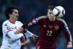 Artem+Dzyuba+Russia+v+Montenegro+UEFA+EURO+MRvjpOtnhx2l.jpg