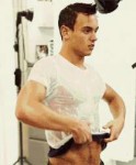 Tom-Daley-Photo-Shoot-GIF-1.gif