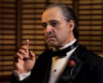 Sinemaket-Dona-Vito-Korleone-statuetka.jpg