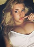 15971502856323-400x549.webp