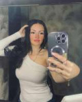 2208938591xhuge.webp