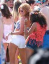 !   Bella-Thorne daisy duke