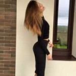 fileblackskirt3.jpg
