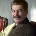Сталин довольный