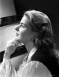 Ingrid-Bergman-1945-min.jpg