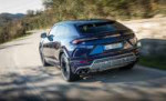 2019-lamborghini-urus-124-1524865734.jpg