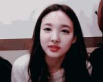 nayeon-tongue (1).gif