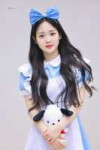 230414-tripleS-SeoYeon-documents-3.jpeg