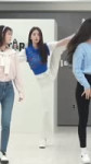 wonyoung ive doing Kazuhas split move.mp4