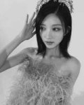 240325-gaeul-instagram-update-v0-yli16lzmogqc1.webp