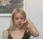 blackpink-rosé-v0-zfltcvgn0sad1.webp