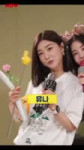 Brave Girls Yujeong kisses Yuna 🤣 [5kjUG78SPes]-2.mkv
