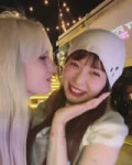 Somi Hyuna kiss.webm