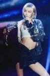 more-danielle-no-scrubs-complexcon-pics-with-black-jacket-v0-nzruql3mvjwe1.webp