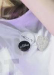 250424-le-sserafim-kazuha-was-spotted-wearing-a-meovv-pin-v0-ugxsbrhx6uwe1.webp