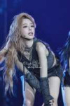 itzy-yuna-v0-8e6l01tlh6xe1.webp
