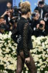 0505metgala-lisa-hq60097cf4e43a88b53.jpg