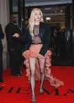 250506-rosé-at-met-gala-afterparty-v0-1n4xdtntc4ze1.webp