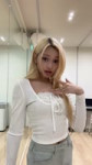 Y2mate.mx-Barbie is GEHLEE #UNIS #유니스 #GEHLEE #젤리당카.mp4