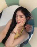 she-is-so-cute-and-beautiful-v0-8oejsmjul93f1.webp