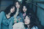 qwer-the-3rd-mini-album-난-네-편이야-온-세상이-불협일지라도-concept-photo-v0-h9pkg5m24w3f1.webp
