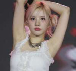 240503-eunha-viviz-3067-v0-21wdmdpywa4f1.webp