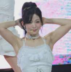 fromis-9-chaeyoung-v0-uw6s45tvz15f1.webp