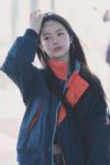 231021-hanni-v0-xpfo37eazf6f1.webp