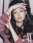 jennie-of-blackpink-for-w-korea-v0-8c00bpy1p86f1.webp