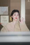 250124-wonyoung-v0-xyaygrhojkdf1.webp