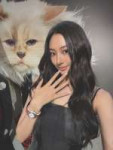 meovv-instagram-update-250624-v0-w8l5lgmeipdf1.webp