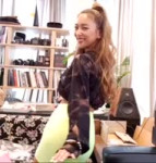 tight 032.webm